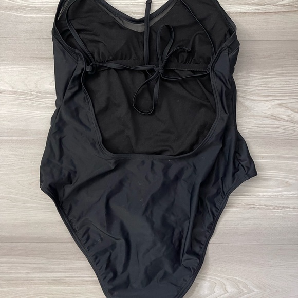 Large one piece. Slimming/flattering. - Picture 2 of 2